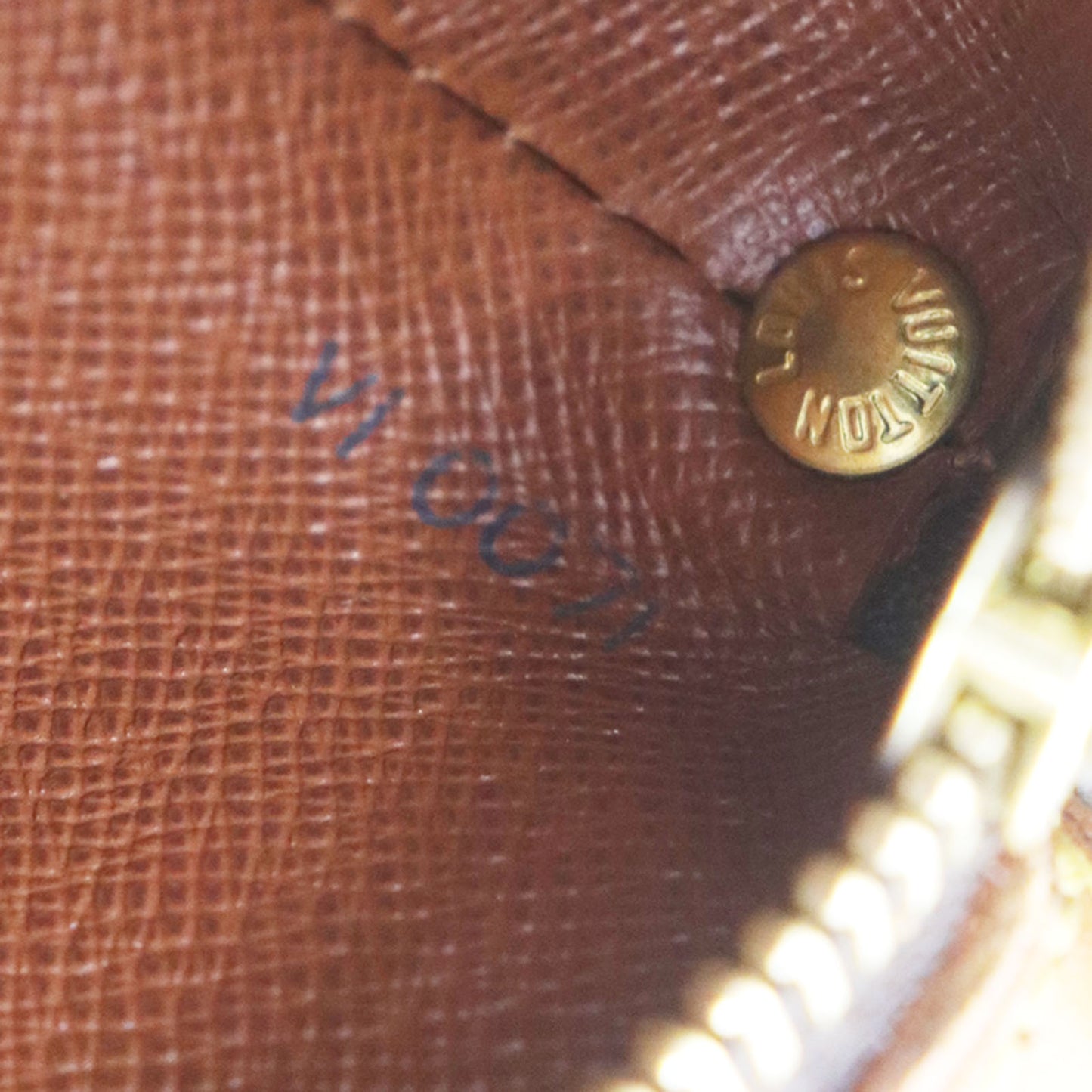 Louis Vuitton LV Drouot Shoulder Bag Monogram Leather M51290 #AH206