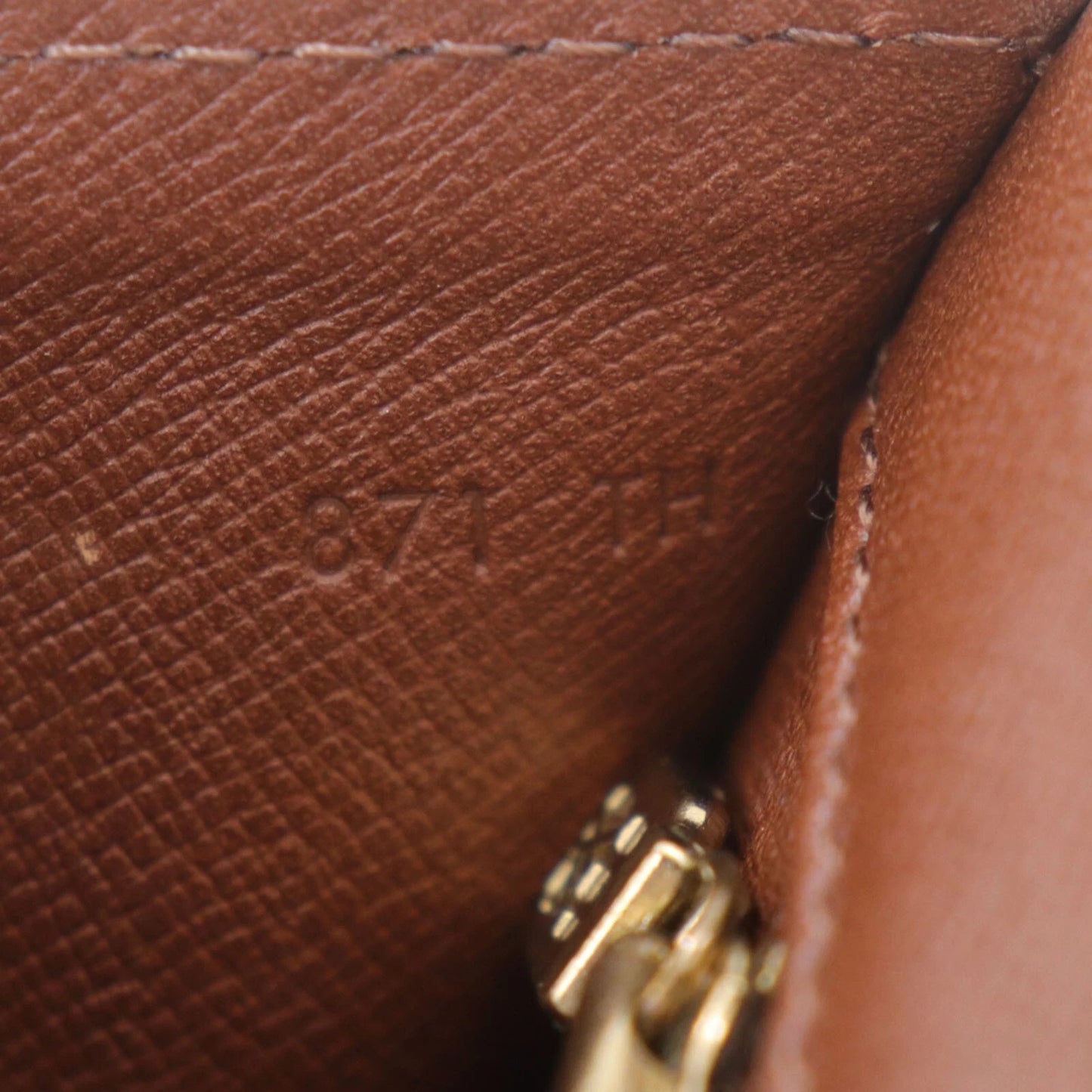 LOUIS VUITTON LV Pochette Dam GM Clutch Bag Monogram Leather M51812 EF744