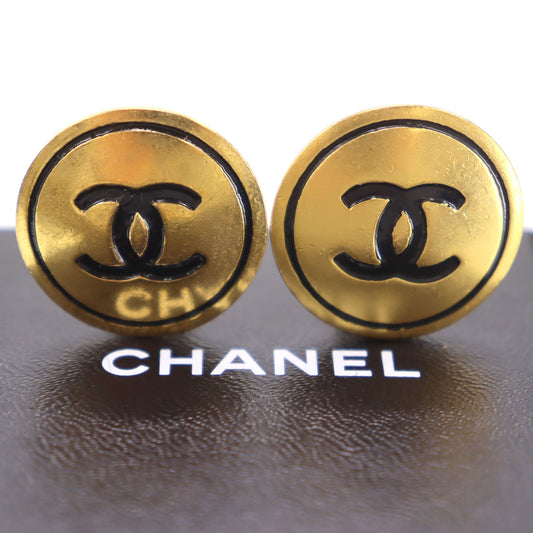 CHANEL CC Logos Circle Earrings Gold Clip-On 94P #CG502