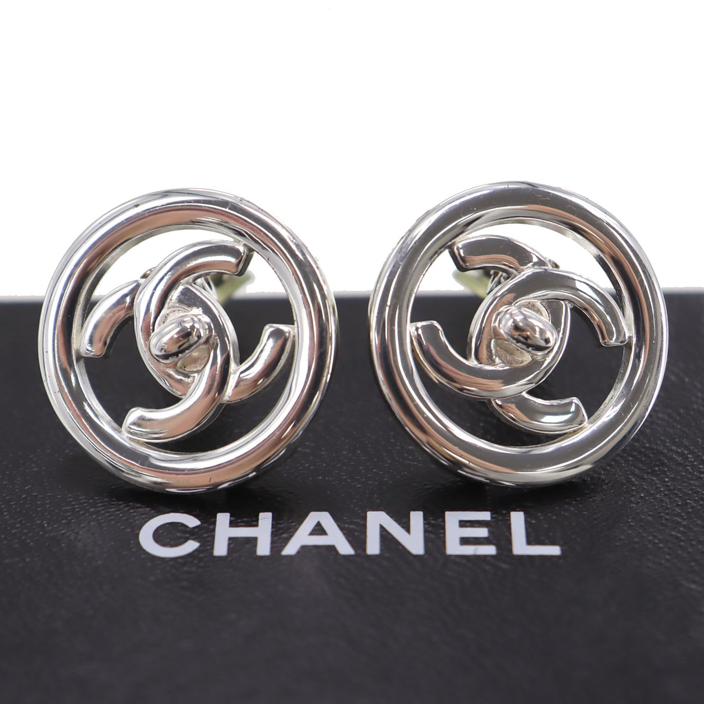 CHANEL CC Turn-lock Circle Earrings Silver Clip-On 97 P #CD729