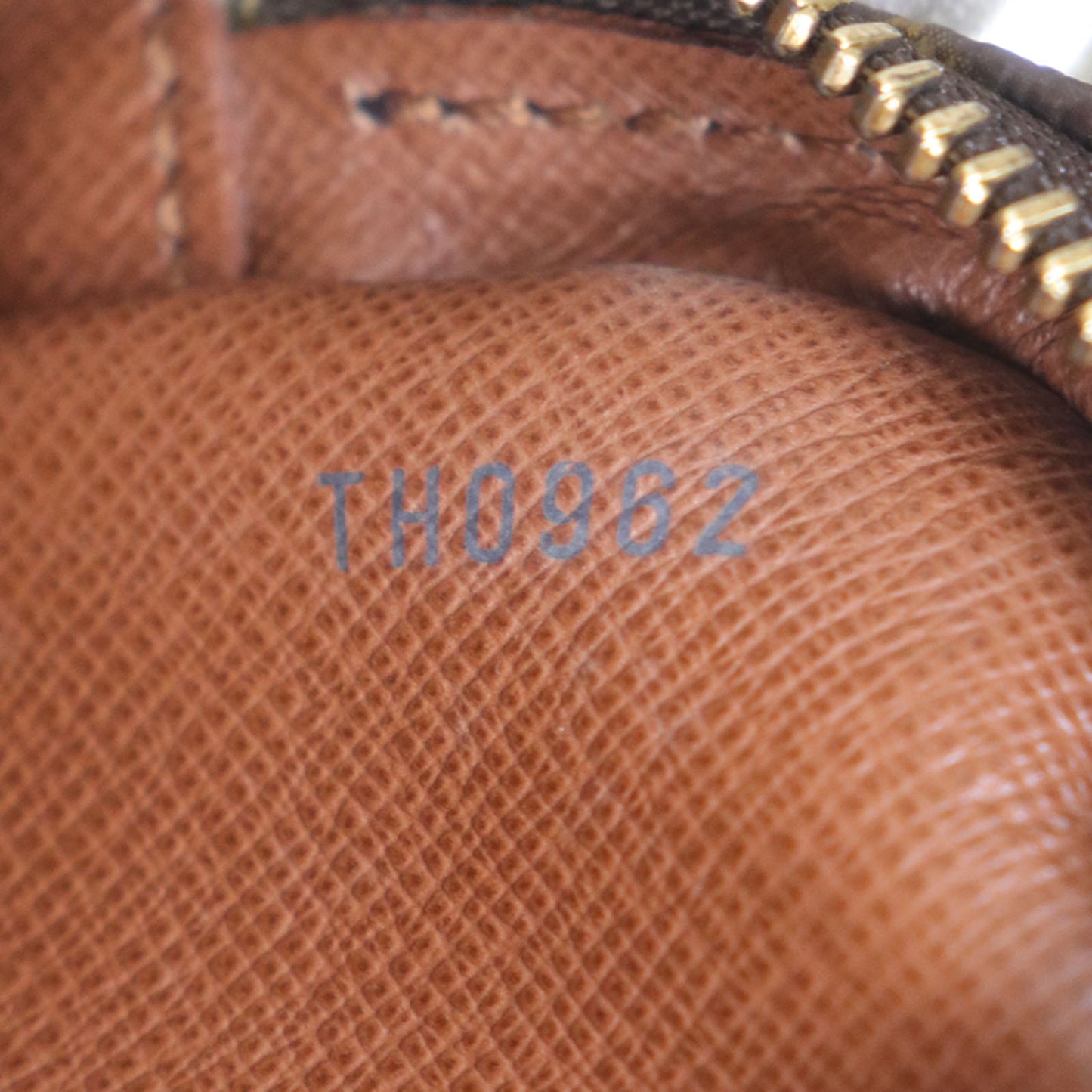 LOUIS VUITTON LV Marly Dragonne PM Clutch Bag Monogram M51827 #EH312