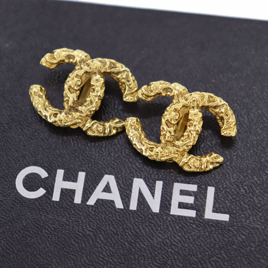 CHANEL CC Logos Earrings Gold Clip-On 03A #AG187