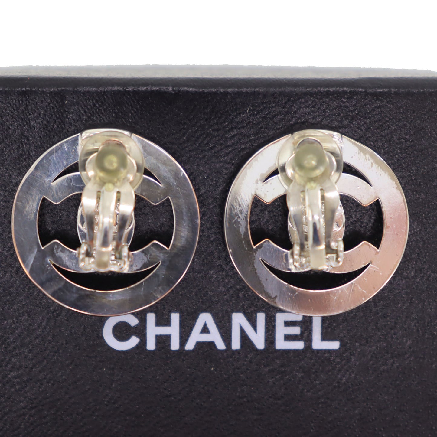 CHANEL CC Logos Circle Earrings Silver Clip-On 97 P #CH875