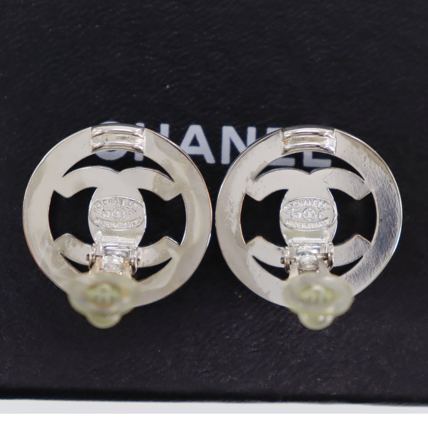 CHANEL CC Logos Circle Earrings Silver Clip-On 97 P #CH875