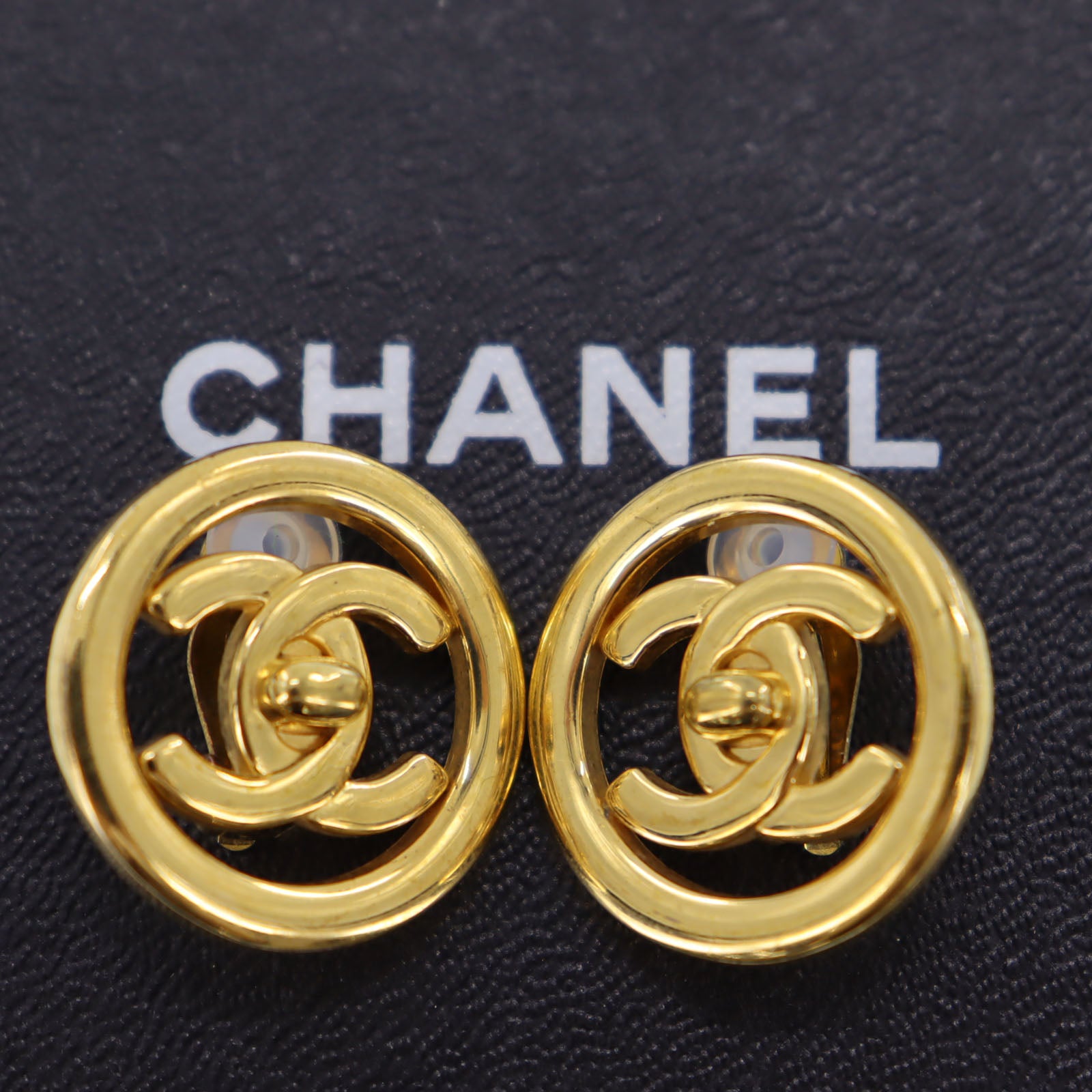 CHANEL CC Logos Used Earrings Gold Clip-On 97P France Vintage