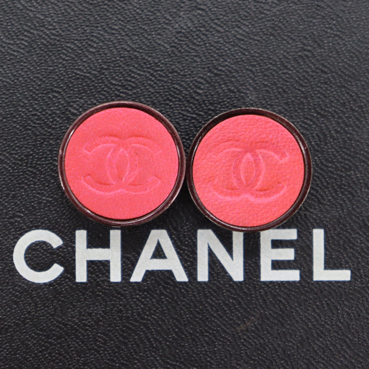 CHANEL CC Logos Circle Used Earrings Pink Clip-On 00A Vintage #AG643